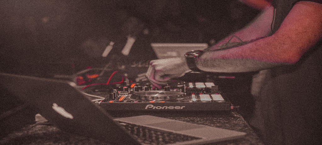 Global Beats Meet Bangkok night