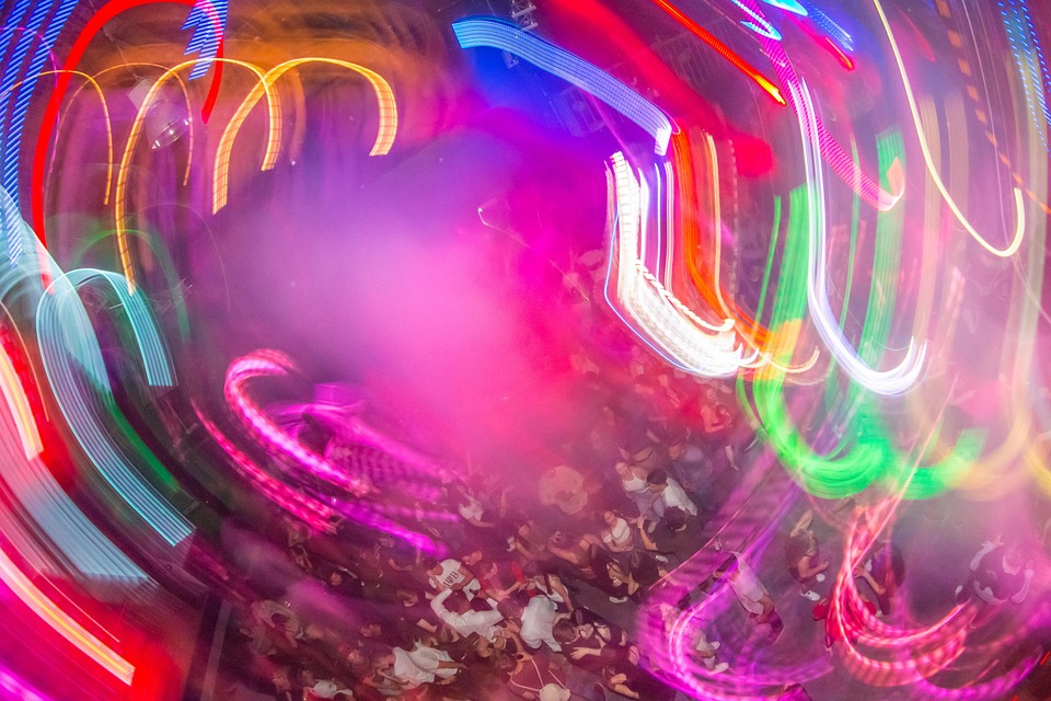 Bangkok Bar Crawls: Explore the City One Drink at a Time