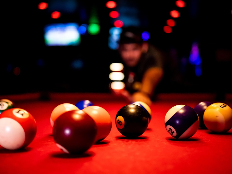 Beyond the Guidebooks: Off-the-Beaten-Path Bars in Bangkok
